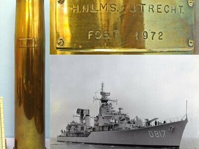 INERT DEACTIVATED. Dutch 12cm No 10 (120 x 835R) Cartridge Case with a brass Plaque to the Dutch Destroyer HNLMS Utrecht (D 817) on Naval Exercise FOST in 1972. Sn - 21237 INERT DEACTIVATED. Dutch 12cm No 10 (120 x 835R) Cartridge Case with a brass Plaque to the Dutch Destroyer HNLMS Utrecht (D 817) on Naval Exercise FOST in 1972. Sn - 21237  Other Ammunition