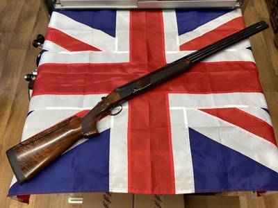 Beretta DT11 Black Edition Trap Over and Under 12 Bore/gauge