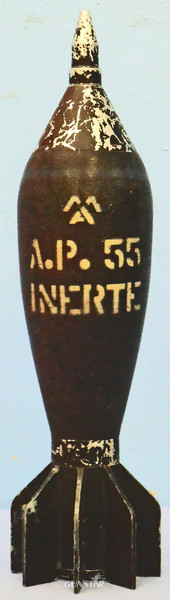 DEACTIVATED INERT. Unfired, Belgian A.P. 55 (Armour Piercing), HEAT (High Explosive Anti-Tank) Practice Rifle Grenade. - O 1943 DEACTIVATED INERT. Unfired, Belgian A.P. 55 (Armour Piercing), HEAT (High Explosive Anti-Tank) Practice Rifle Grenade. - O 1943  Other Ammunition in 
