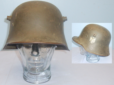 WW1 & Nazi German SA Troops, M 16 Steel Combat Helmet With Early Single Wehrmacht Decal. Sn 7670. WW1 & Nazi German SA Troops, M 16 Steel Combat Helmet With Early Single Wehrmacht Decal. Sn 7670. Antique & Militaria