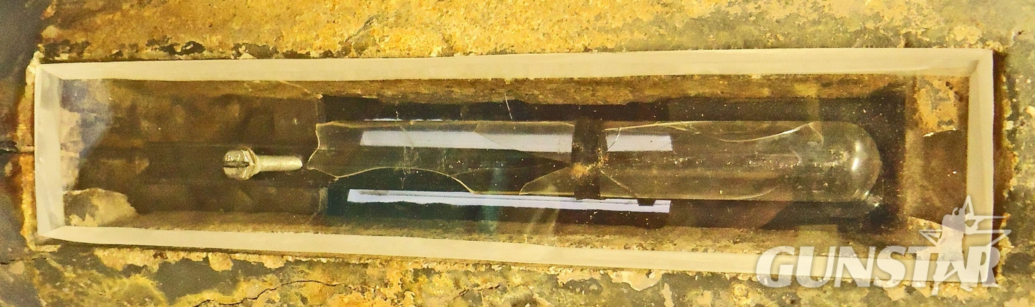 {CATEGORY} - INERT DEACTIVATED. WW2, Rare, German, 50kg Concrete Practice Type 1 Bomb & Number 25 Electrical Time Fuze. Sn - 22426:68 INERT DEACTIVATED. WW2, Rare, German, 50kg Concrete Practice Type 1 Bomb & Number 25 Electrical Time Fuze. Sn - 22426:68  Other Ammunition in 