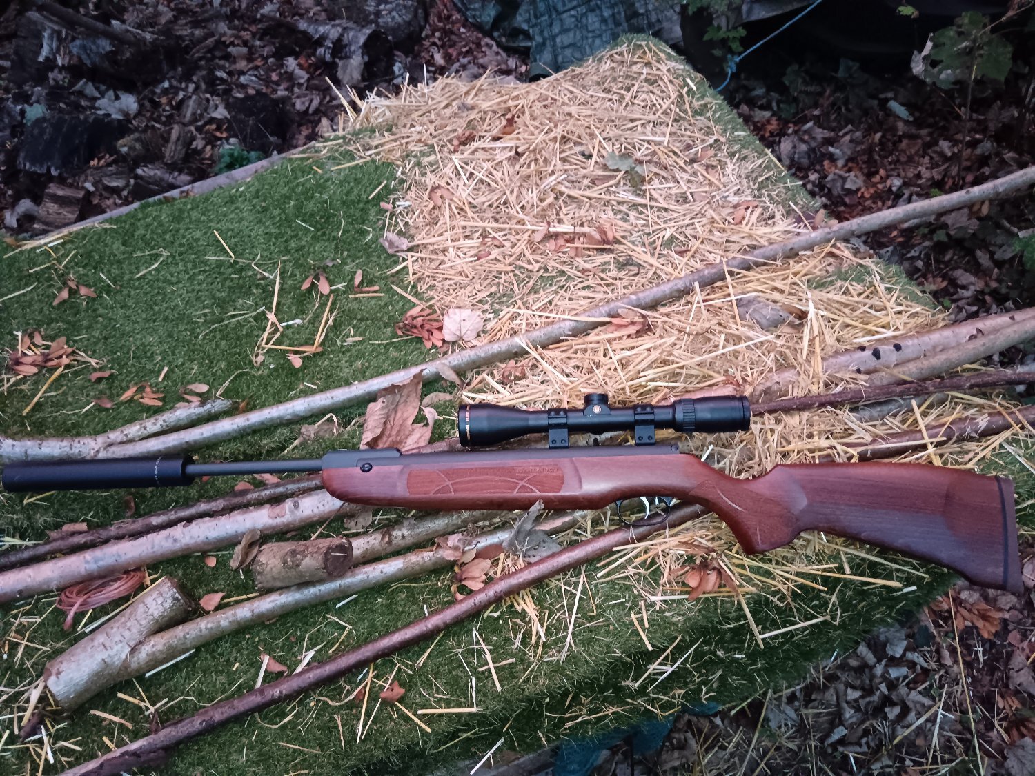  Weihrauch HW99S-CUSTOM (THE FORGE) BRACES OF BRISTOL  .177