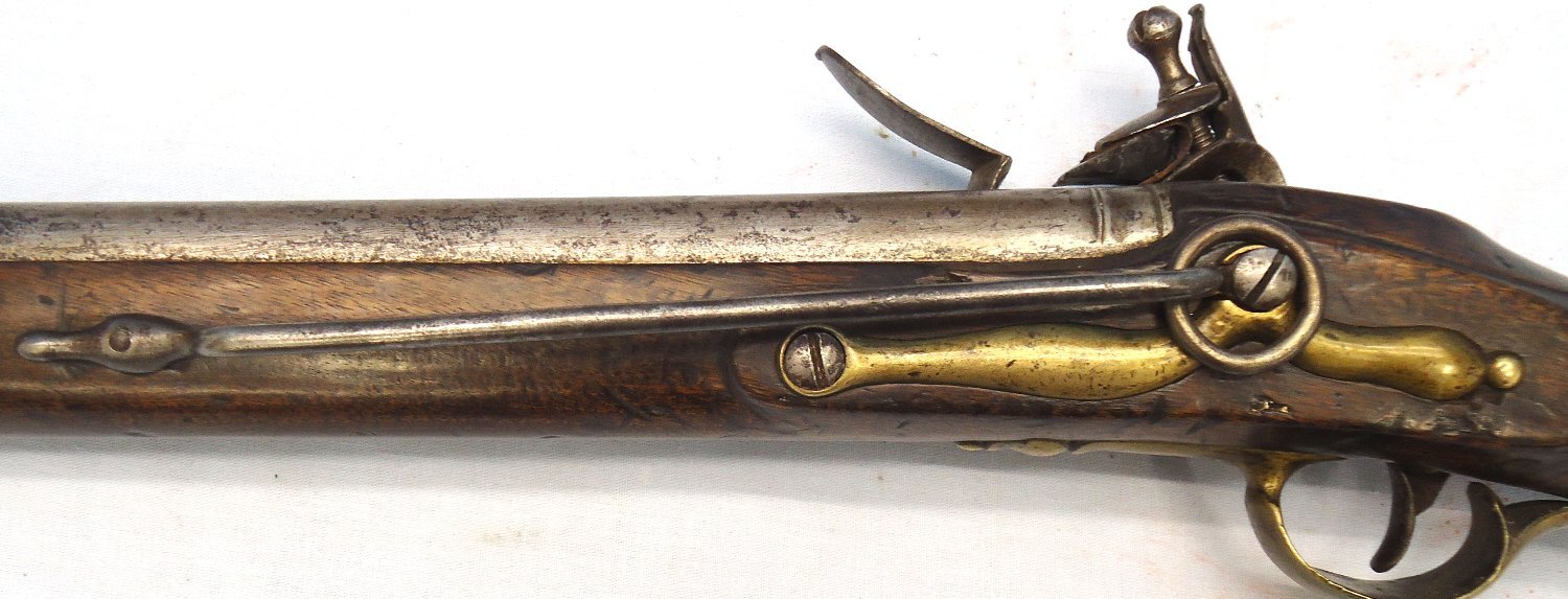 {CATEGORY} - British, Flintlock, 1761 Dated, .65” Calibre Brown Bess Cavalry Carbine with 20“ Barrel Marked to the 2nd Dragoon Guards. - A 1007 British, Flintlock, 1761 Dated, .65” Calibre Brown Bess Cavalry Carbine with 20“ Barrel Marked to the 2nd Dragoon Guards. - A 1007 Muzzleloader None Rifle in 