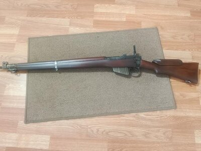 Lee Enfield Lee Enfield 303 Bolt Action .303 Rifle
