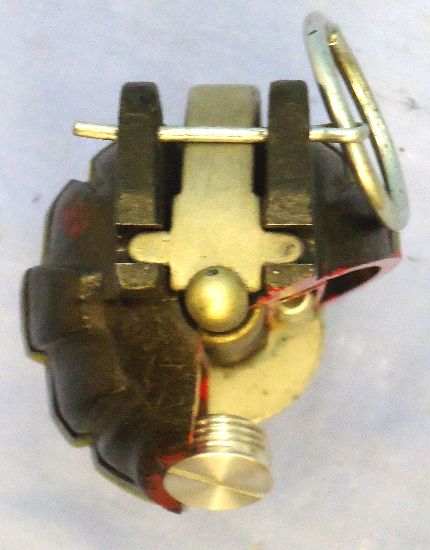 INERT DEACTIVATED. MINT, British, 1972 Dated, Last Production, Quarter Sectioned, Factory Display Dummy, Mills No 36M MK1, Hand Grenade by Royal Ordnance Factory, Patricroft. - O 2047 INERT DEACTIVATED. MINT, British, 1972 Dated, Last Production, Quarter Sectioned, Factory Display Dummy, Mills No 36M MK1, Hand Grenade by Royal Ordnance Factory, Patricroft. - O 2047  Other Ammunition 