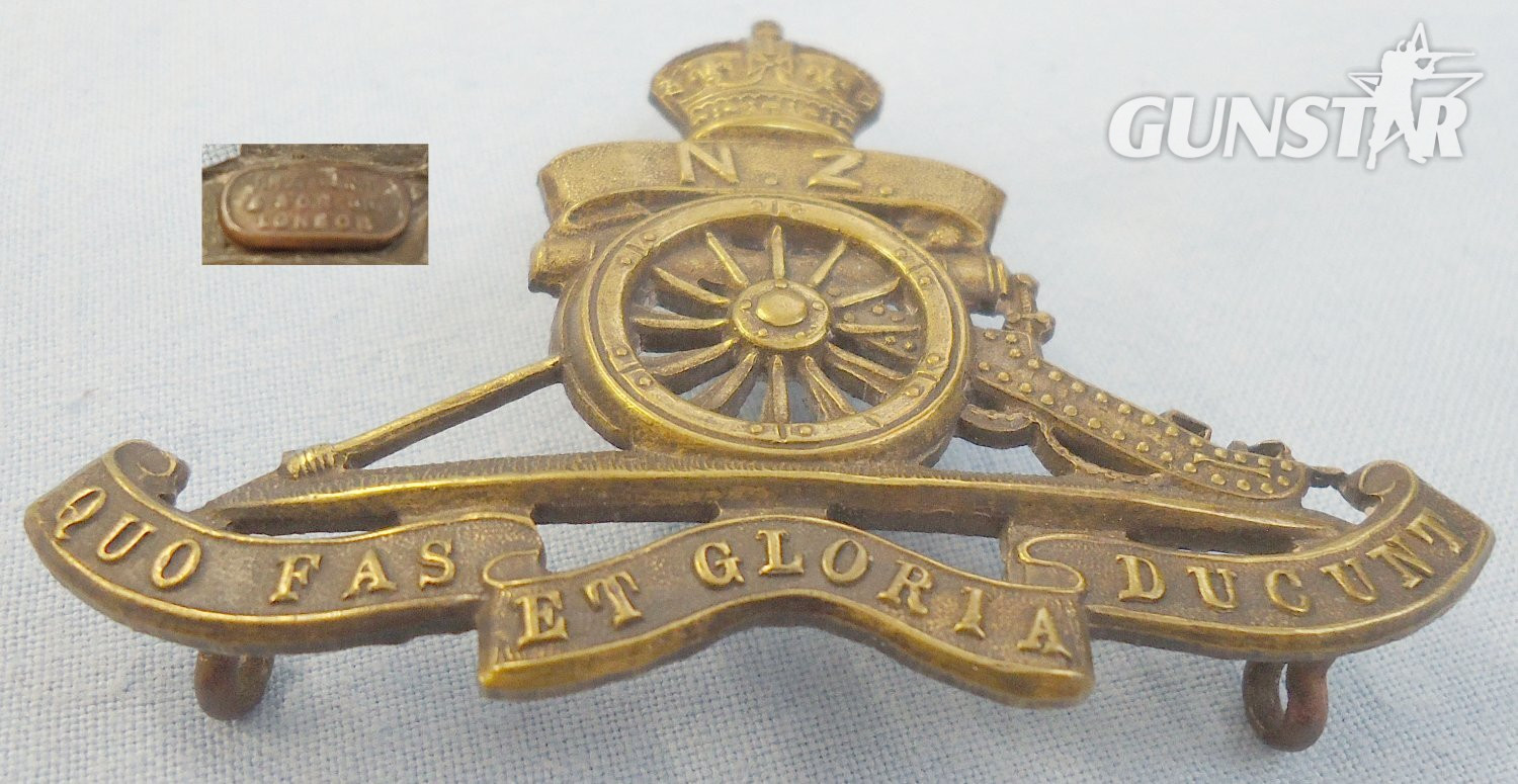 Scarce* WWI New Zealand Artillery Cap Badge by Gaunt & Sons London. BA 455. Scarce* WWI New Zealand Artillery Cap Badge by Gaunt & Sons London. BA 455.  Antique & Militaria