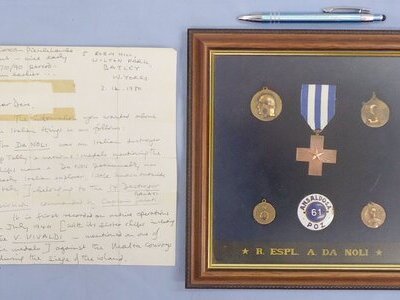 Unique* Framed Italian WWII Medals from the ‘Da Noli’ (Italian Destroyer from WWII). BA 896 Unique* Framed Italian WWII Medals from the ‘Da Noli’ (Italian Destroyer from WWII). BA 896 Antique & Militaria