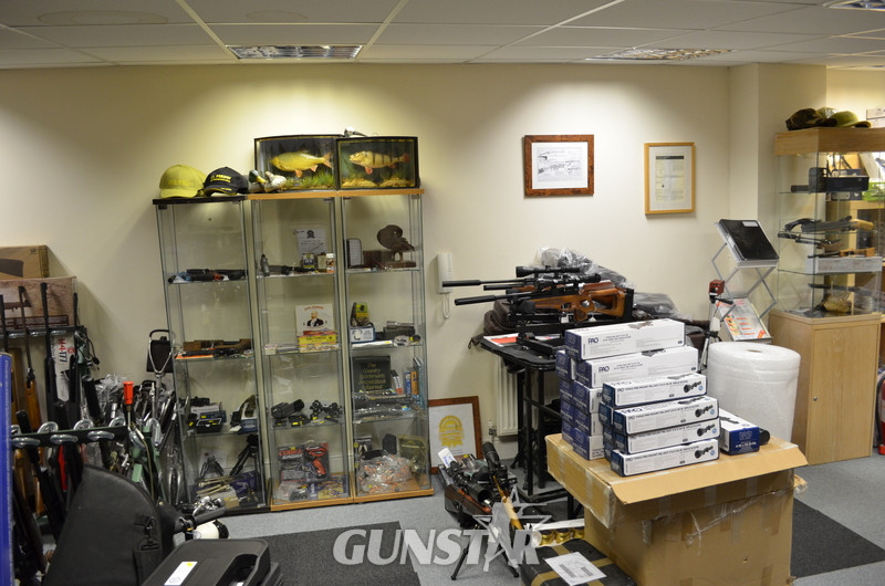 Air Pistol wanted in Staffordshire