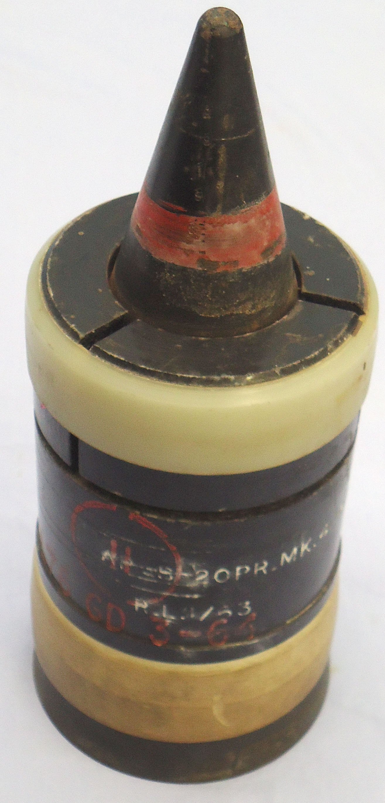 INERT DEACTIVATED. Unfired British 20pr Mark 4 APDS/T (Armour Piercing Discarding Sabot/Trace) Petal Sabot Projectile. - O 2278 INERT DEACTIVATED. Unfired British 20pr Mark 4 APDS/T (Armour Piercing Discarding Sabot/Trace) Petal Sabot Projectile. - O 2278  Other Ammunition - {CATEGORY} in 