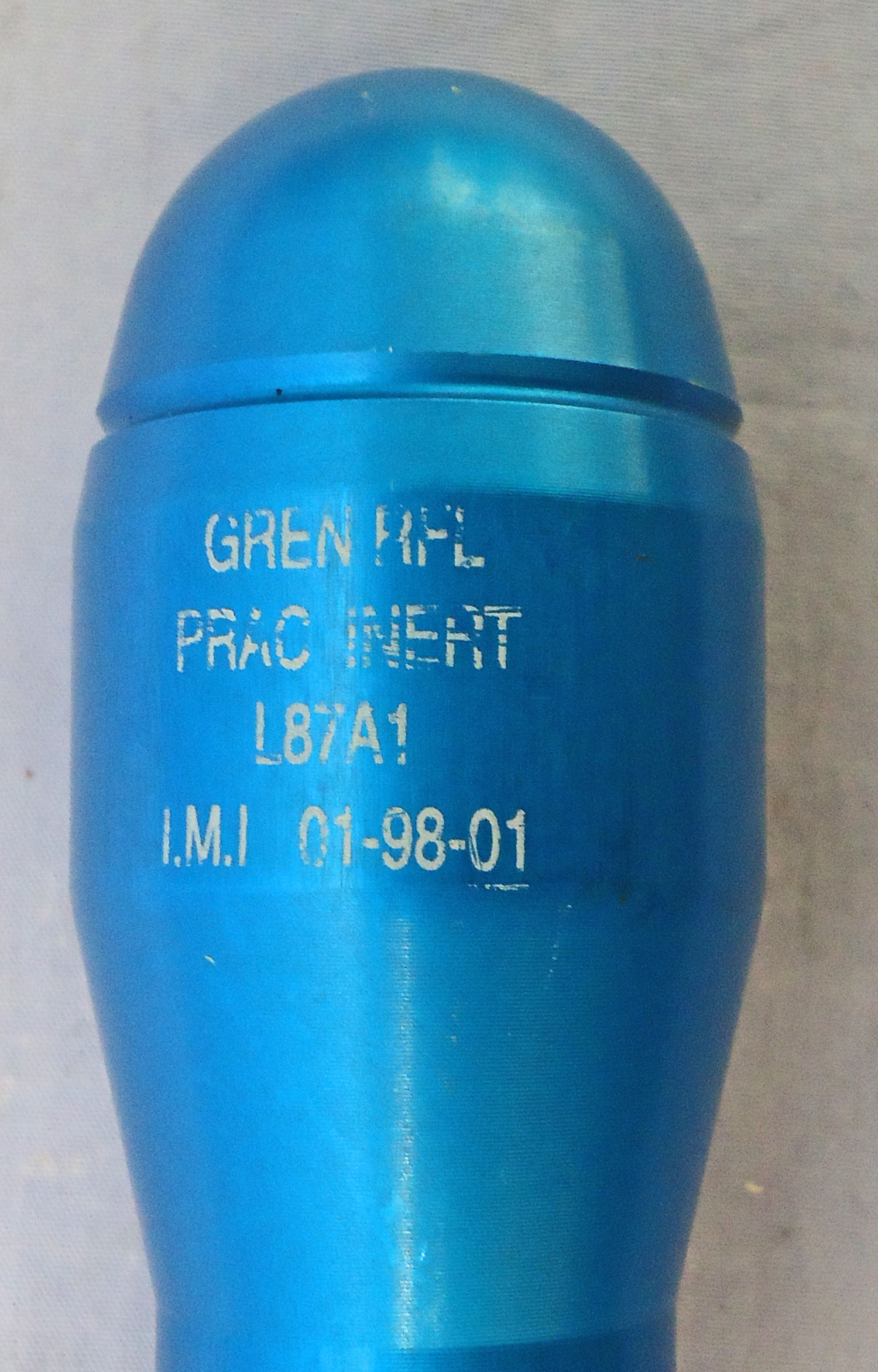 {CATEGORY} - INERT DEACTIVATED. British, Mint, Unfired, 40mm Practice L87A1 Rifle Genade & Transit Tube. - O 2046 INERT DEACTIVATED. British, Mint, Unfired, 40mm Practice L87A1 Rifle Genade & Transit Tube. - O 2046  Other Ammunition in 