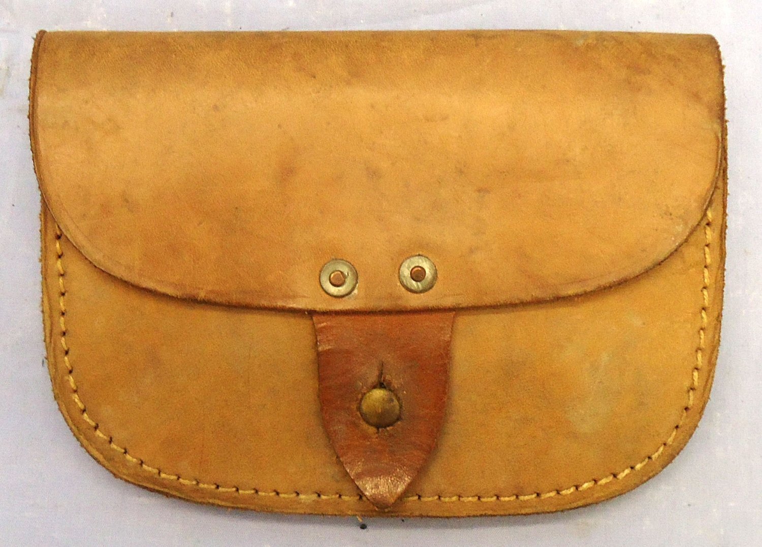 British, 1941 Dated, MINT, British Emergency Pattern 1939, Officers Sam Browne Tan Leather .455 Webley Ammunition Pouch. - MISC 1018 British, 1941 Dated, MINT, British Emergency Pattern 1939, Officers Sam Browne Tan Leather .455 Webley Ammunition Pouch. - MISC 1018 Other Accessory - {CATEGORY} in 