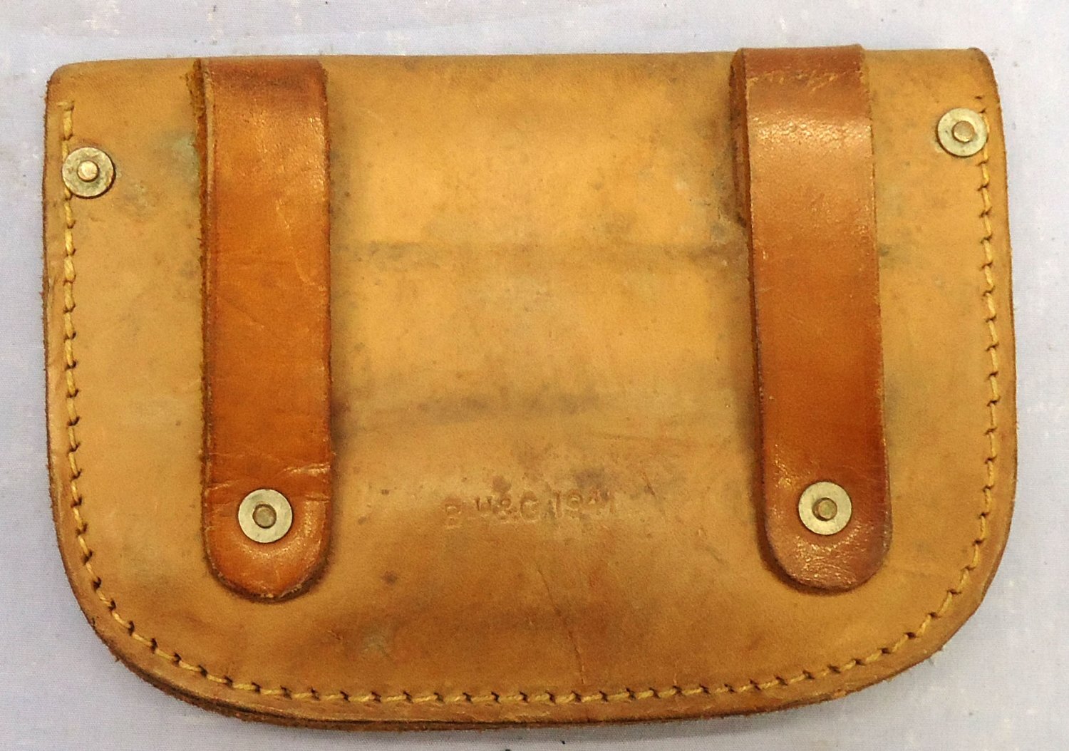 British, 1941 Dated, MINT, British Emergency Pattern 1939, Officers Sam Browne Tan Leather .455 Webley Ammunition Pouch. - MISC 1018 British, 1941 Dated, MINT, British Emergency Pattern 1939, Officers Sam Browne Tan Leather .455 Webley Ammunition Pouch. - MISC 1018 Other Accessory - {CATEGORY}