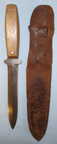 Case Cutlery Co U.S. Fighting/ Trench Combat Knife By Case Cutlery Co & Leather  Knive