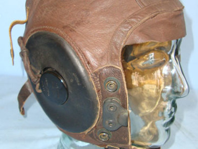 United States Army Air Force (USAAF) Fighter Pilot\'s A-11 Leather Flying Helmet Fighter Pilot's A-11 Leather Flying Helmet With Western Electric Wired Communica Clothing