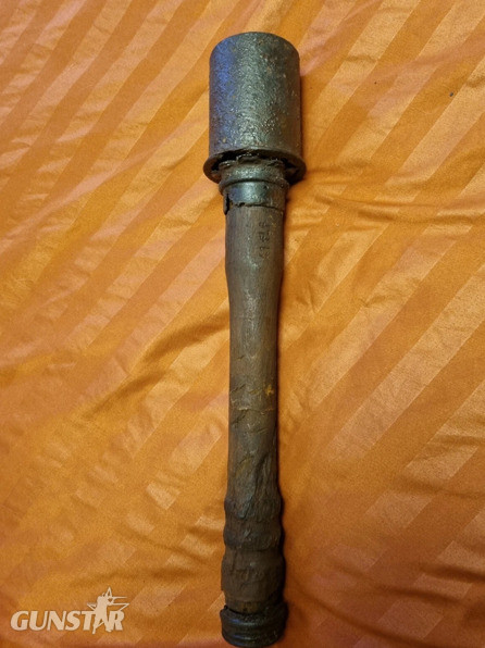 Antique & Militaria in 