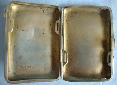 WW1 'Xmas 1918' Hallmarked Silver Presentation Cigarette Case To Capt. W.W. Hals WW1 'Xmas 1918' Hallmarked Silver Presentation Cigarette Case To Capt. W.W. Hals Other Accessory