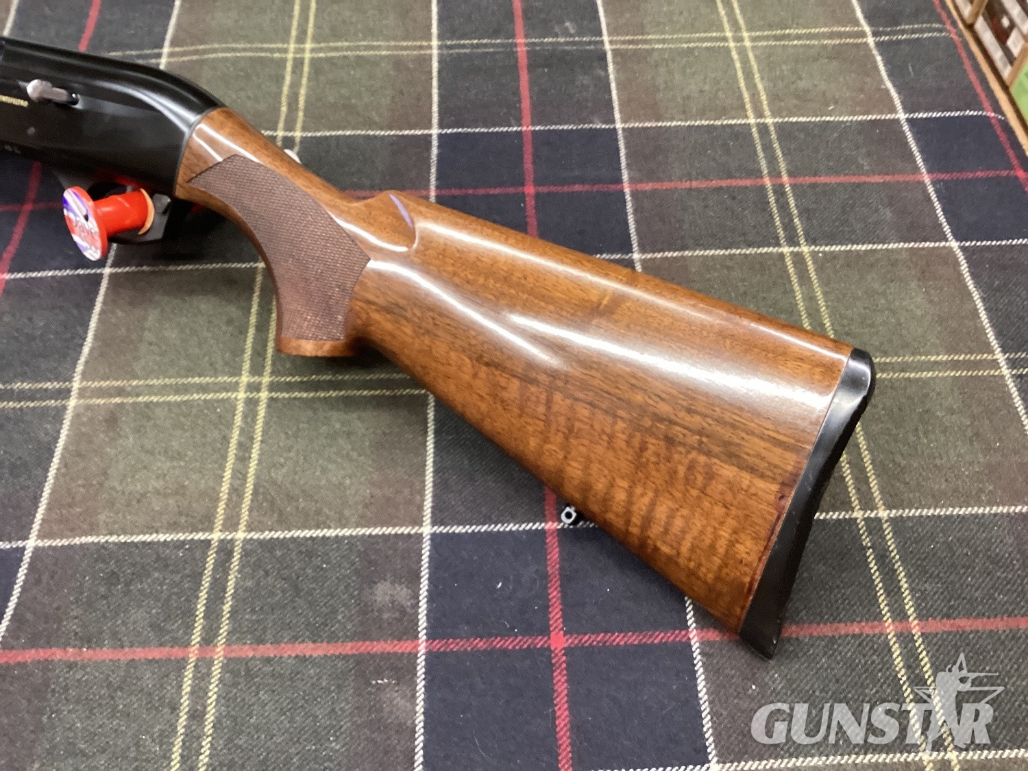 Benelli Montefeltro left hand Semi-Auto 12 Bore/gauge - {CATEGORY} in 