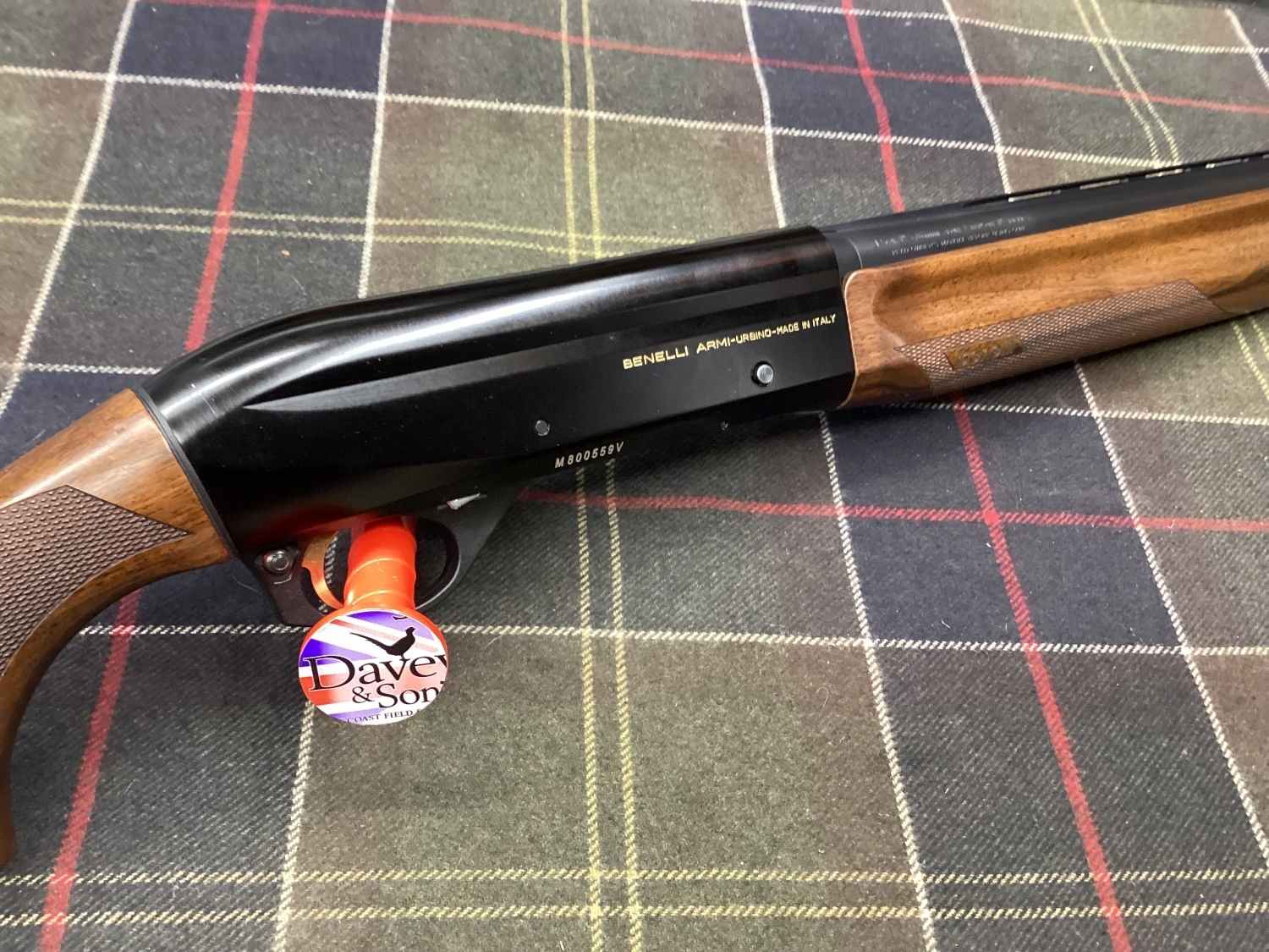 Benelli Montefeltro left hand Semi-Auto 12 Bore/gauge