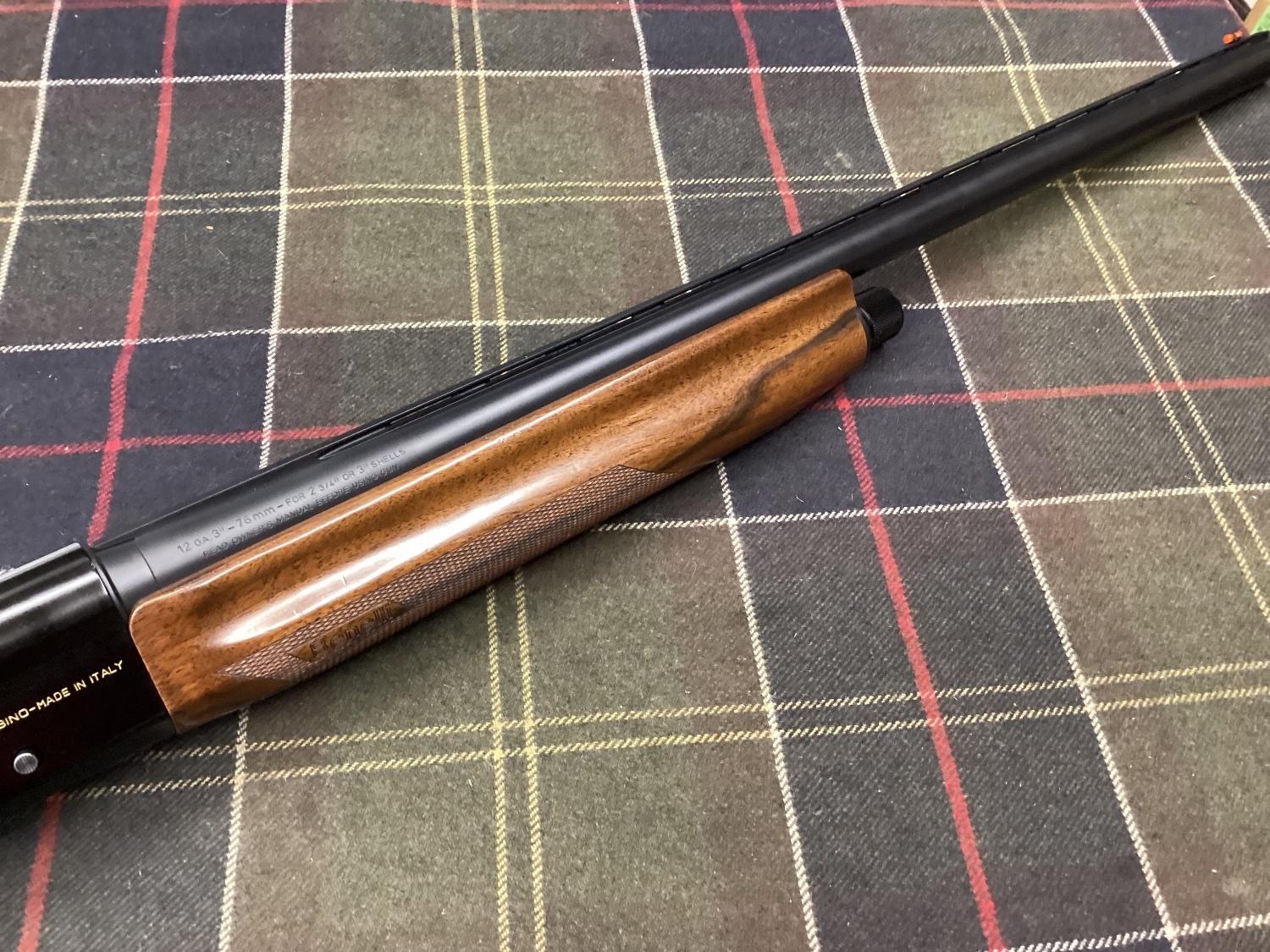 Benelli Montefeltro left hand Semi-Auto 12 Bore/gauge 