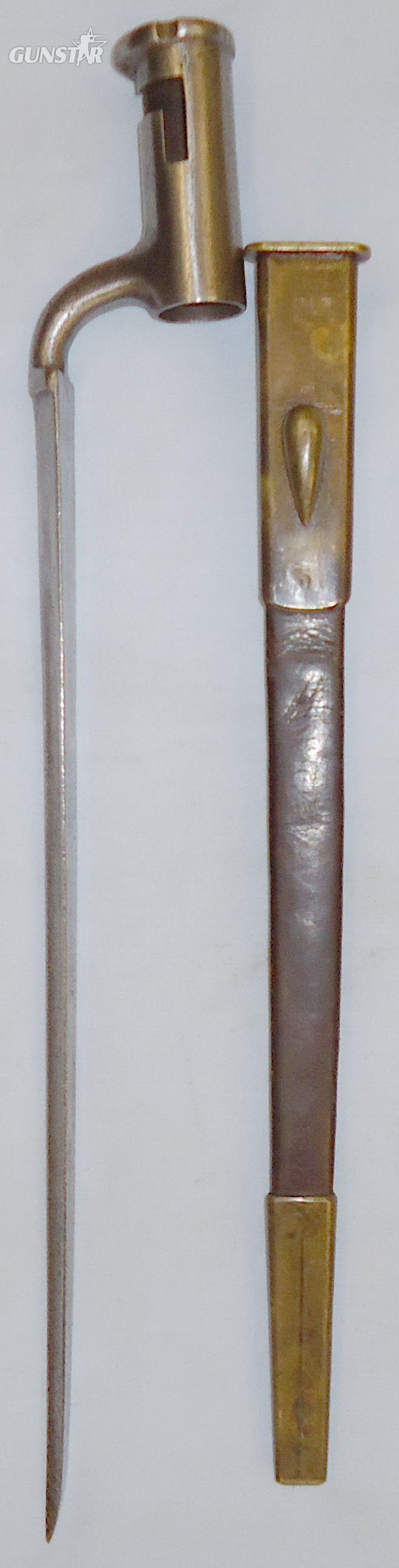 British Pattern 1842 Lovell’s Catch Socket Bayonet and Scabbard. BAYO 432. Bayonet in 