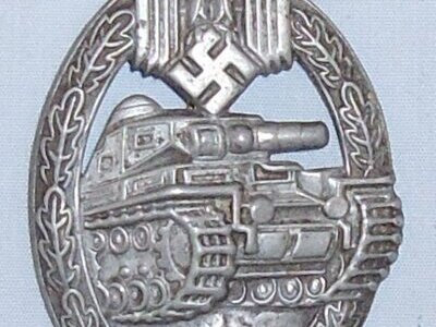 Nazi German Bronze Tank Battle Badge (Hollow Back). N 174. Nazi German Bronze Tank Battle Badge (Hollow Back). N 174. Antique & Militaria