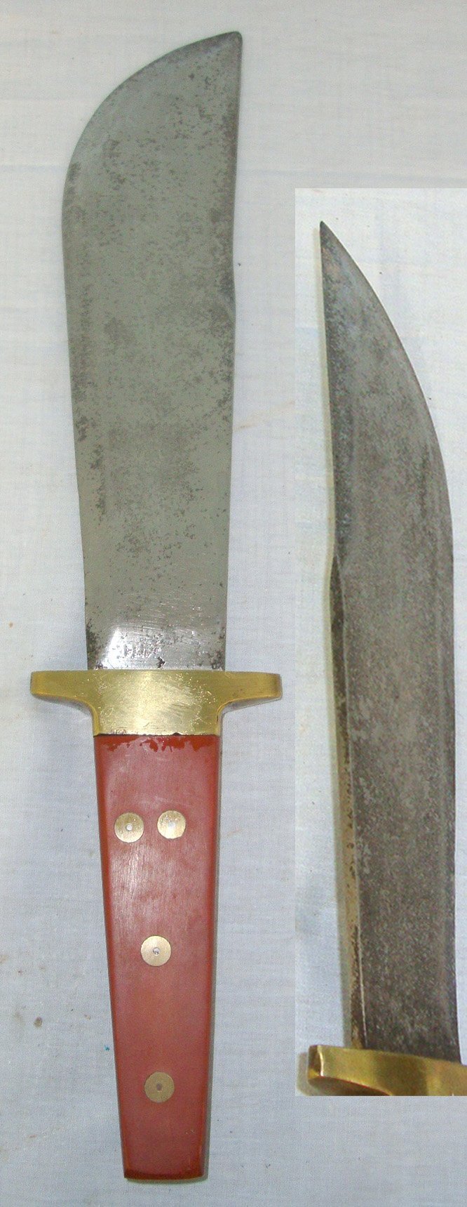  MASSIVE**BLACKSMITH MADE**CUTLER’S SHOP WINDOW ADVERTISING PIECE**Early 20th Century Bowie Knife. Sn 22514 Knive