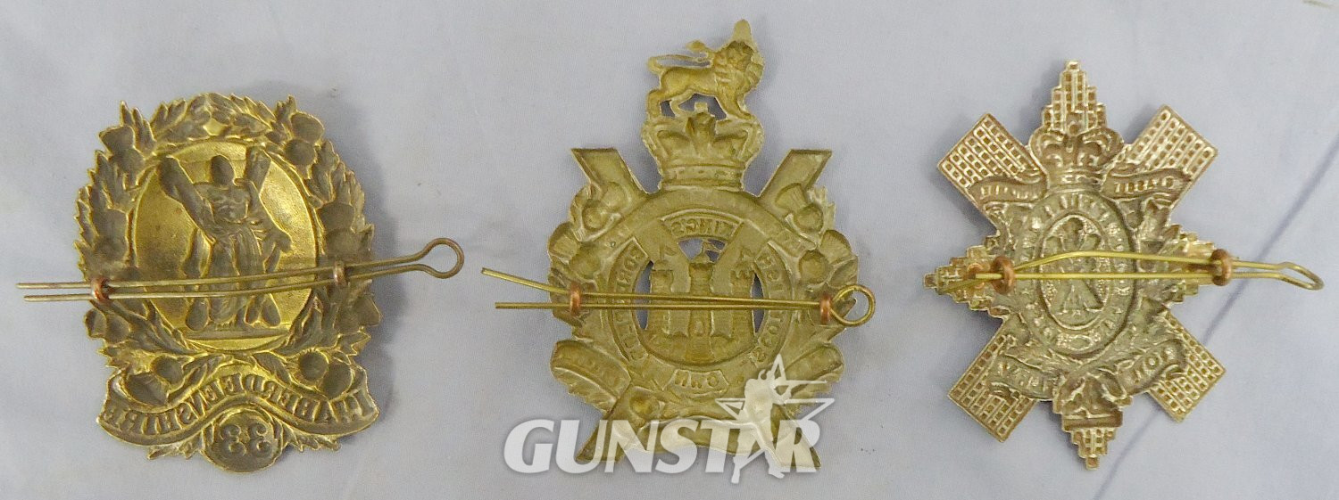  Set of 3* 1st Aberdeenshire Rifle Volunteers (33) Shako Badge, Kings Own Scottish Borderers Cap Badge and 10th Lanarkshire (Glasgow Highland) Rifle Volunteers Victorian Glengarry Cap Badge. BA 899. Set of 3* 1st Aberdeenshire Rifle Volunteers (33) Shako Badge, Kings Own Scottish Borderers Cap Badge and 10th Lanarkshire (Glasgow Highland) Rifle Volunteers Victorian Glengarry Cap Badge. BA 899.  Antique & Militaria