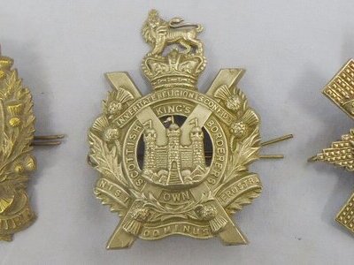 Set of 3* 1st Aberdeenshire Rifle Volunteers (33) Shako Badge, Kings Own Scottish Borderers Cap Badge and 10th Lanarkshire (Glasgow Highland) Rifle Volunteers Victorian Glengarry Cap Badge. BA 899. Set of 3* 1st Aberdeenshire Rifle Volunteers (33) Shako Badge, Kings Own Scottish Borderers Cap Badge and 10th Lanarkshire (Glasgow Highland) Rifle Volunteers Victorian Glengarry Cap Badge. BA 899.  Antique & Militaria