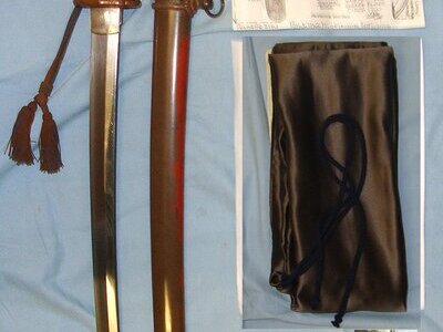 ANCIENT C1700 BLADE**WW2 Smith Signed Tang ‘So (Kyudai Den Judai Me) ‘2 Ways To Read) Minamoto Nobu Kuni Kyudai Me’ Japanese Army Officer’s Type 98 Gunto With Samurai Silver Family Mon Badge, Rank Tassel, Scabbard Bag / Cover & Expert Assessment S Sword