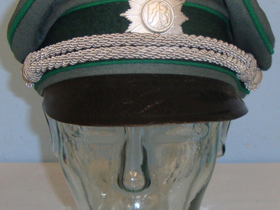 A West German Green Schleswig-Holstein State Police Hat. HE 829 A West German Green Schleswig-Holstein State Police Hat. HE 829 Clothing