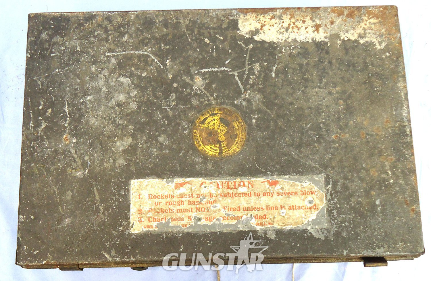 {CATEGORY} - Original Schmeruly SPRA Pistol Rocket Line throwing Apparatus contained in its Original Tin plated Carrying Case. Sn 23496 None Line Thrower in 