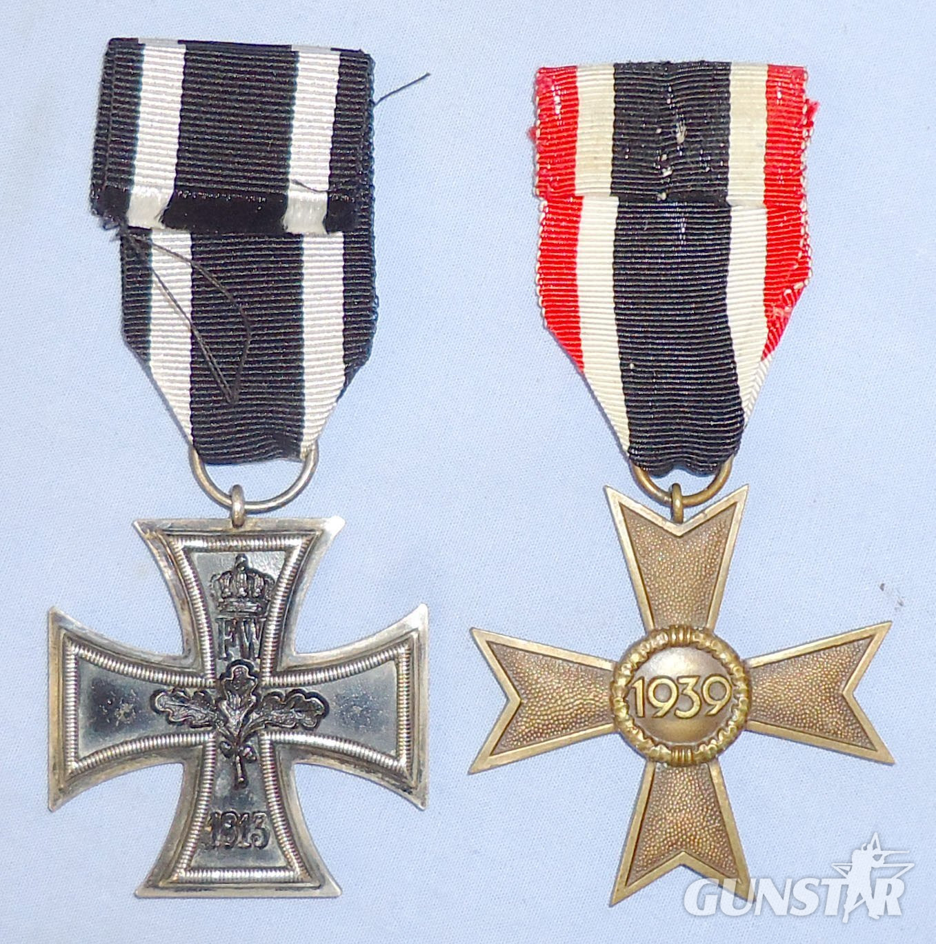  Pair* 1939 Nazi 2nd Class War Merit Cross and WWI Imperial Army 2nd Class Iron Cross with Ribbons. N 121. Pair* 1939 Nazi 2nd Class War Merit Cross and WWI Imperial Army 2nd Class Iron Cross with Ribbons. N 121.  Antique & Militaria