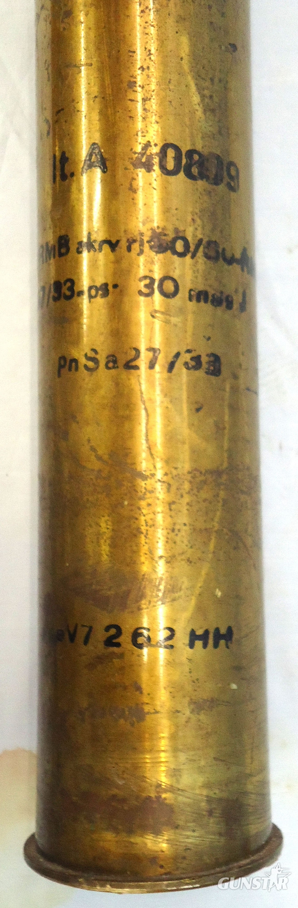 DEACTIVATED INERT. WW2 German Tiger 1 Tank, Unfired 88mm (88 x 571R) PzGr 39 (APCBCHE/T) Armour Piercing Capped Ballistic Capped High Explosive/Trace Round (PzGr.39) Round for the 88mm Tiger 1 KWK 36 tank gun and the Flak 18 Guns. O 2415 DEACTIVATED INERT. WW2 German Tiger 1 Tank, Unfired 88mm (88 x 571R) PzGr 39 (APCBCHE/T) Armour Piercing Capped Ballistic Capped High Explosive/Trace Round (PzGr.39) Round for the 88mm Tiger 1 KWK 36 tank gun and the Flak 18 Guns. O 2415 Various Other Ammunition 