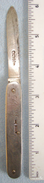 Walker & Hall, Sheffield Knive in 