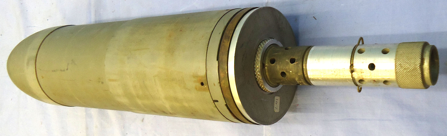 INERT DEACTIVATED. Unfired, American, Korean War Era, 1947, 4.2 Inch M335 Illumination Mortar & Fuze. - O 2068 INERT DEACTIVATED. Unfired, American, Korean War Era, 1947, 4.2 Inch M335 Illumination Mortar & Fuze. - O 2068  Other Ammunition 
