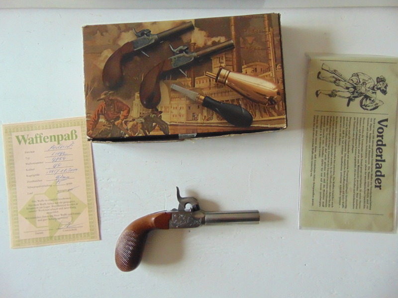 Pedersoli Liegi Derringer .44 Muzzleloader