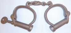 WWI Dated* Hiatt No 2 Handcuffs Marked \"M&C 1914\" with War Department Broad Arrow and Key. 21149. WWI Dated* Hiatt No 2 Handcuffs Marked \"M&C 1914\" with War Department Broad Arrow and Key. 21149. Antique & Militaria