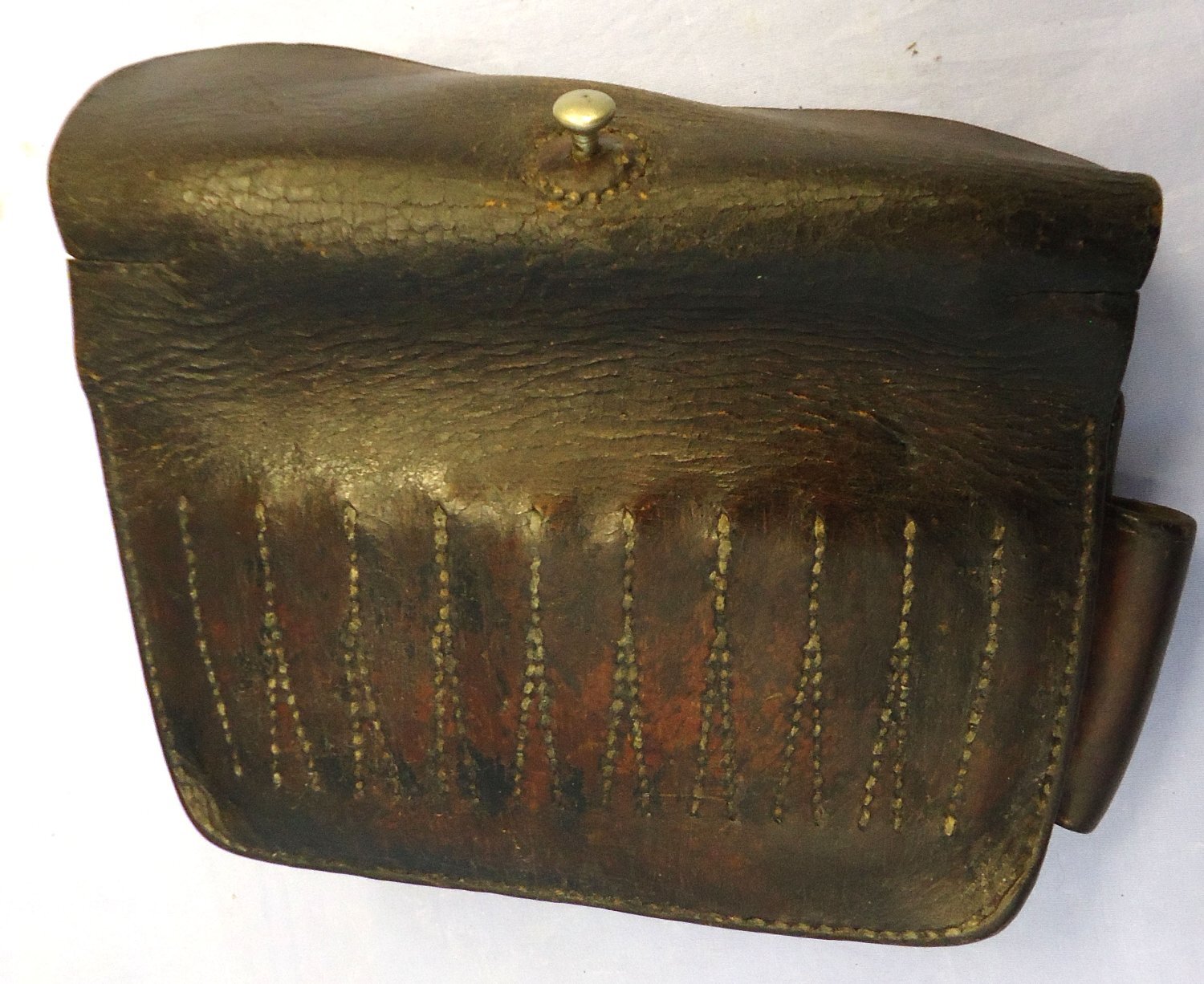 British, Pattern 1888 Slade Wallace Officers Private Purchase Brown Leather .303 Ammunition Pouch stamped to Charterhouse Officers Training College. - MISC 1015 British, Pattern 1888 Slade Wallace Officers Private Purchase Brown Leather .303 Ammunition Pouch stamped to Charterhouse Officers Training College. - MISC 1015 Antique & Militaria 