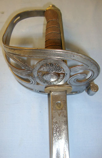 ‘E. Smith 5 Boyle St, Saville Row W’ (London)Edwardian/ WW1 Era Kings Crown Gren Sword