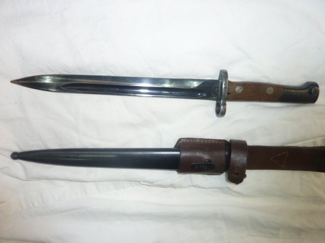 Yugoslavian 1948 mauser rifle Bayonet