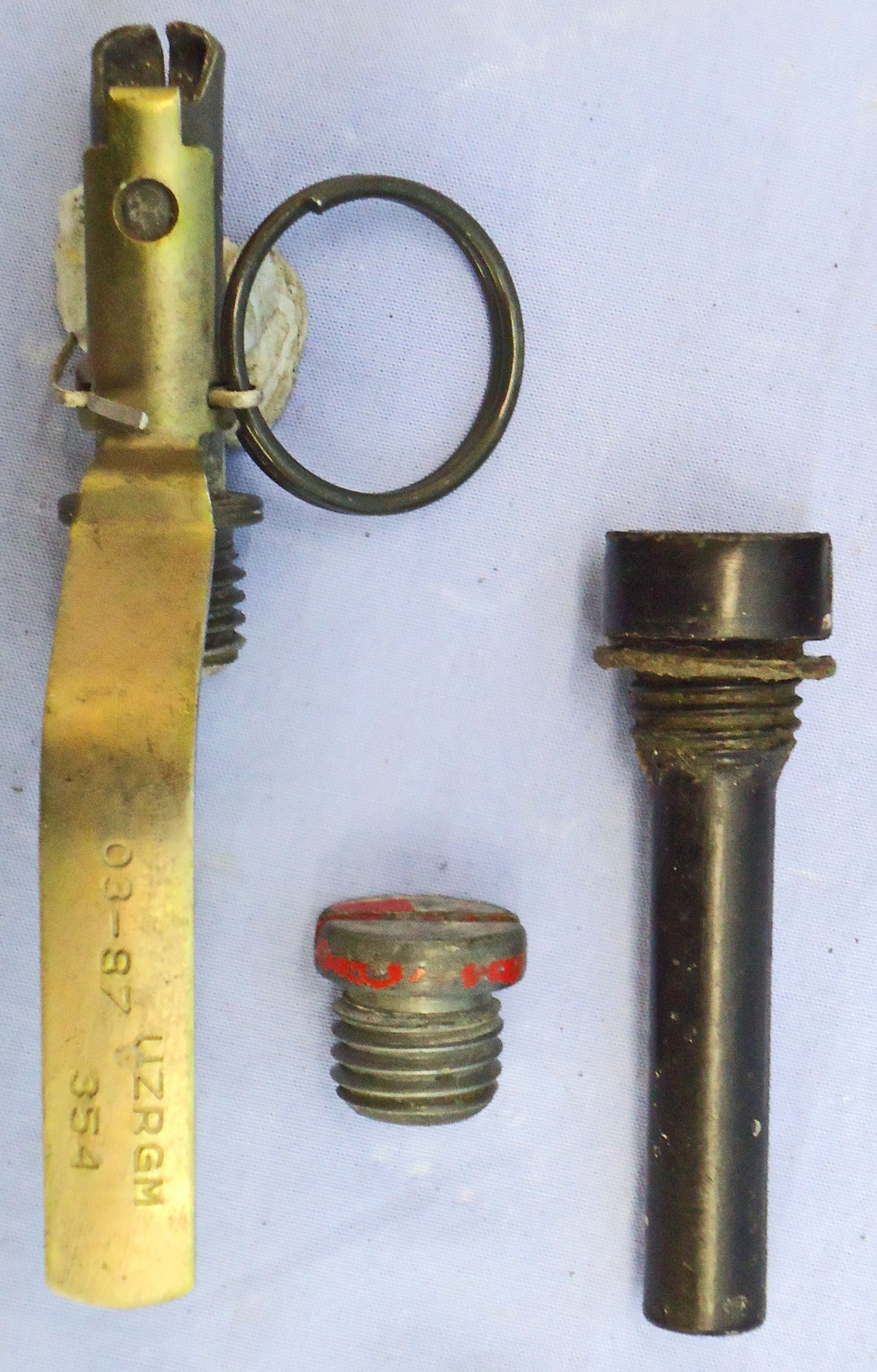  INERT DEACTIVATED. Russian F1 Fragmentation Grenade. - O 2095 INERT DEACTIVATED. Russian F1 Fragmentation Grenade. - O 2095  Other Ammunition