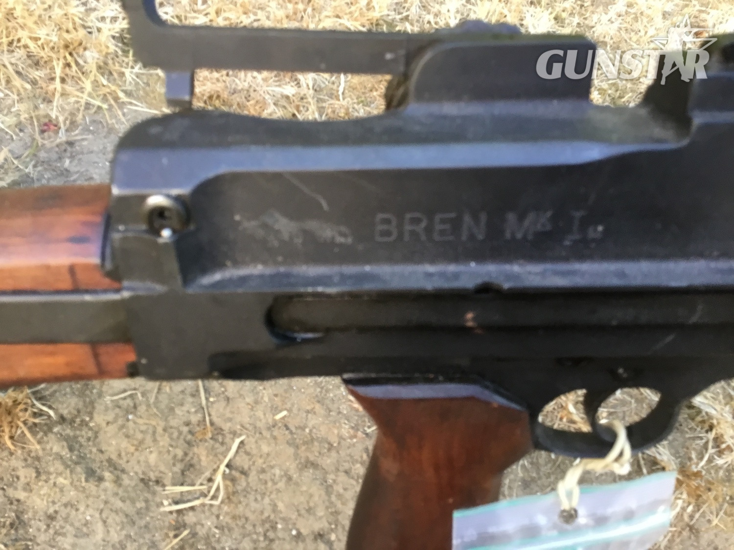 Bren  Mark I .32  Machine Gun - {CATEGORY} in 