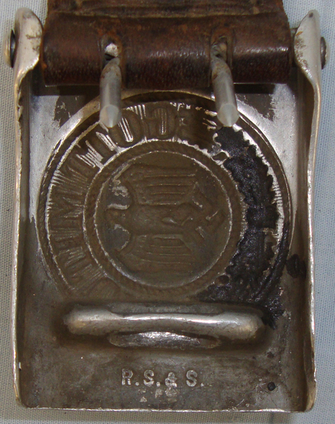 A WWI Nazi German Army Buckle and Leather Belt imprinted - ‘GOTT MIT UNS’ ‘God i A WWI Nazi German Army Buckle and Leather Belt imprinted - ‘GOTT MIT UNS’ ‘God i Clothing