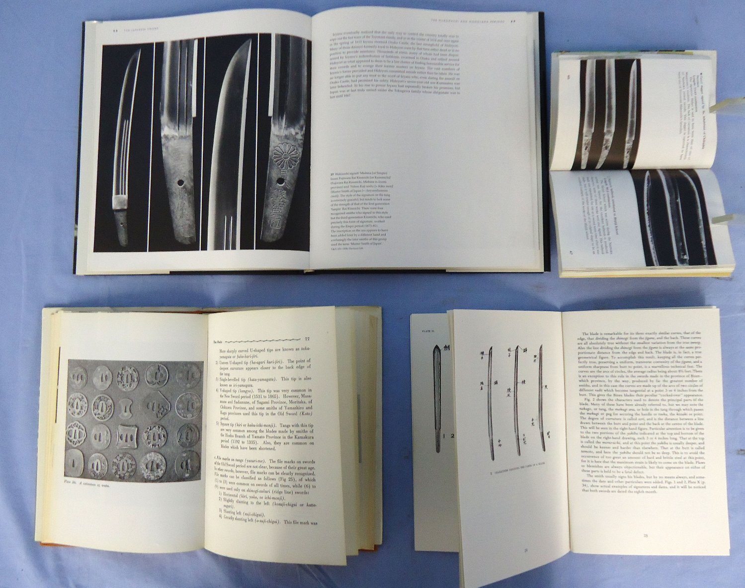 4 Books on Japanese Swords. - BO 495 4 Books on Japanese Swords. - BO 495 Other Accessory