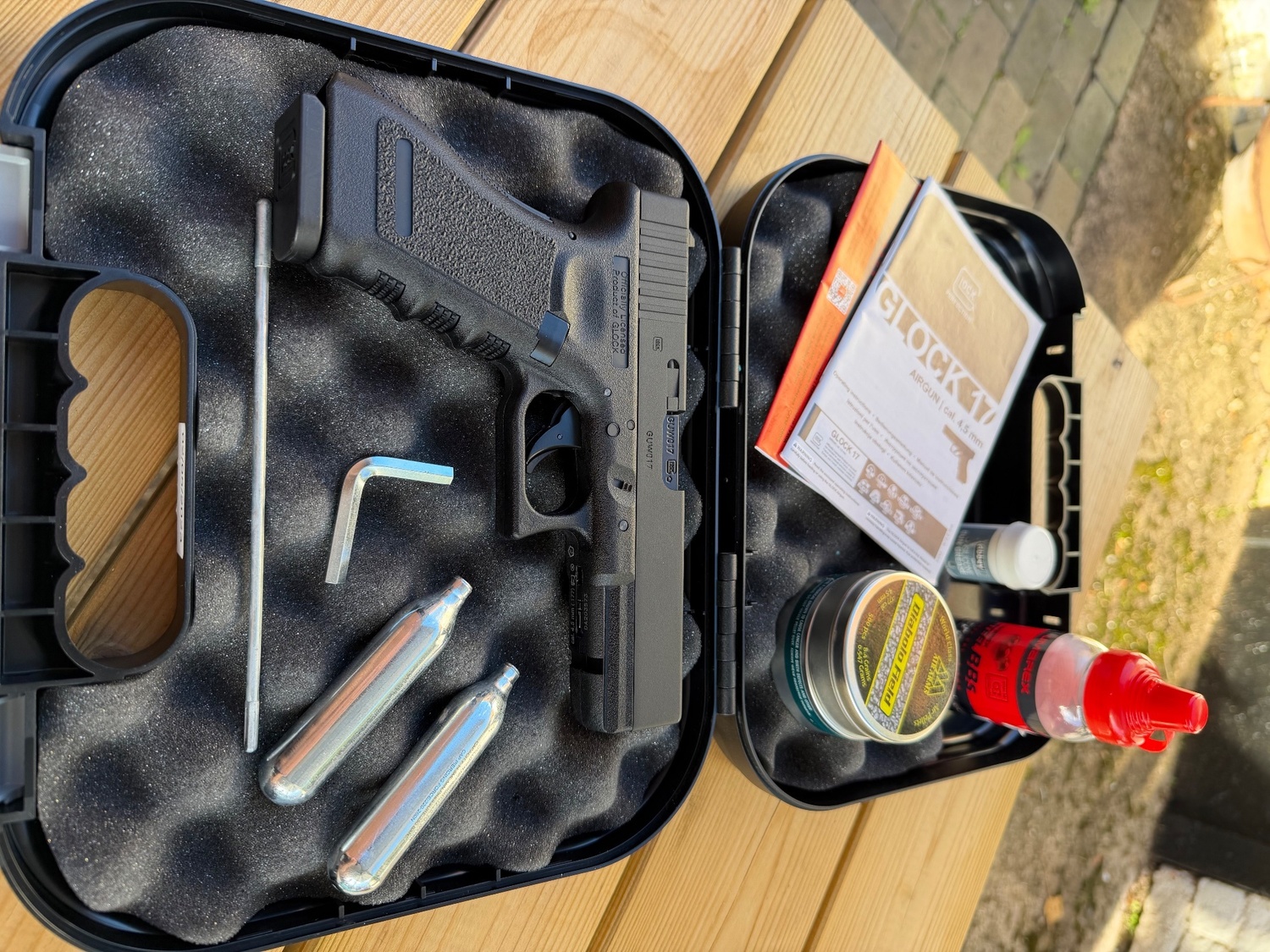  Umarex Glock 17 Gen 4 Various