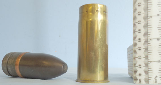 DEACTIVATED INERT. German Naval 1898 Dated 37mm (37 x 94R) Pom Pom Base Fused HE DEACTIVATED INERT. German Naval 1898 Dated 37mm (37 x 94R) Pom Pom Base Fused HE Antique & Militaria