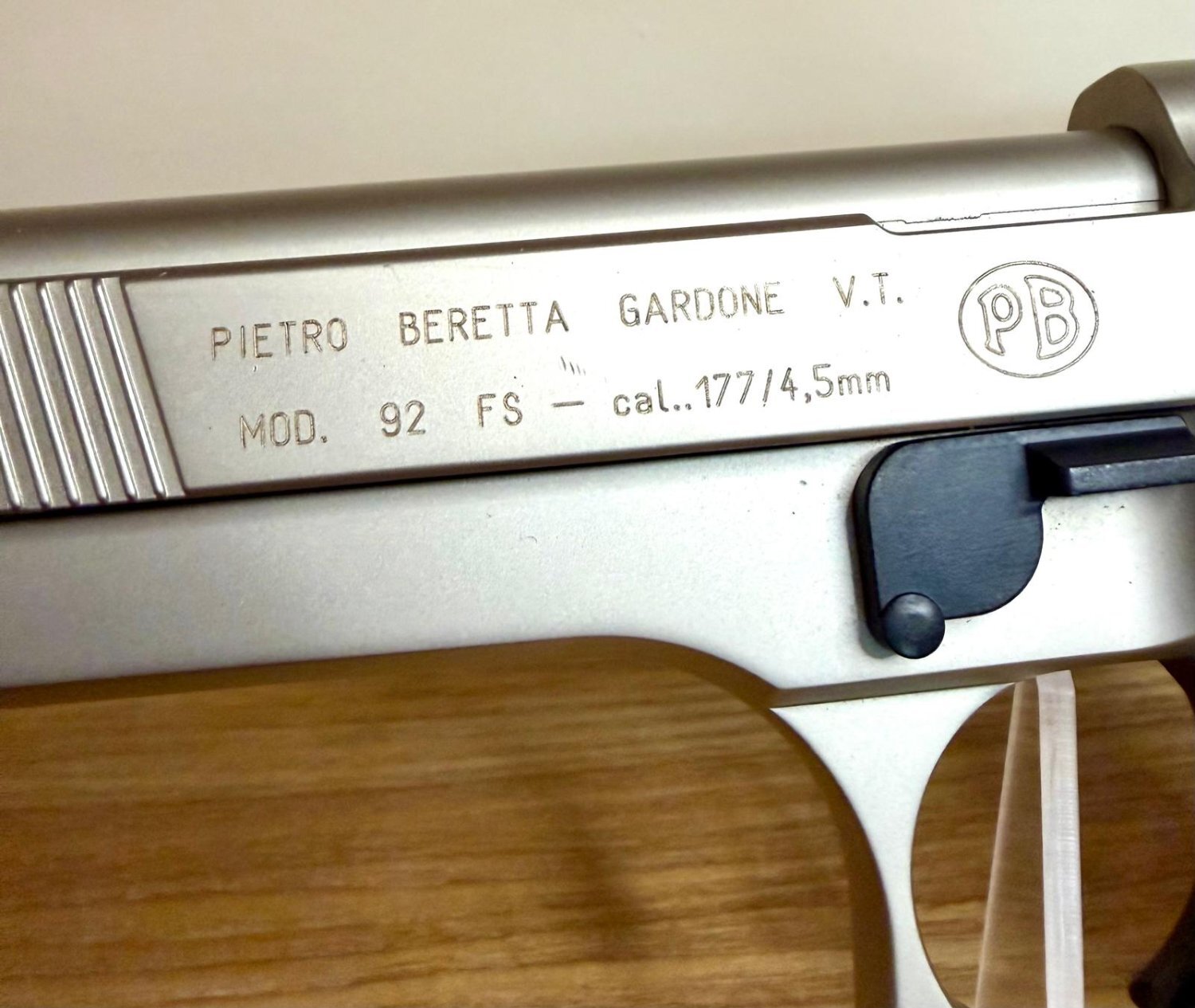 {CATEGORY} - Beretta 92FS Nickel  .177 in 