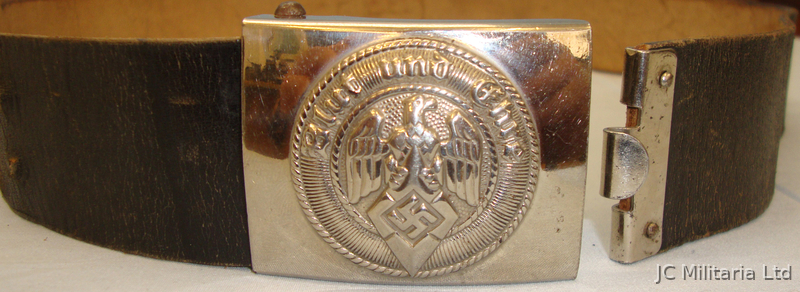 A Hitler Youth HJ Belt and buckle Imprinted ‘Blut Und Ehre’ ‘Blood and Honour’. A Hitler Youth HJ Belt and buckle Imprinted ‘Blut Und Ehre’ ‘Blood and Honour’. Clothing in 