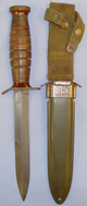 U.S. Late WWII ‘M3’ Fighting Knife and Scabbard. 20160. Knive