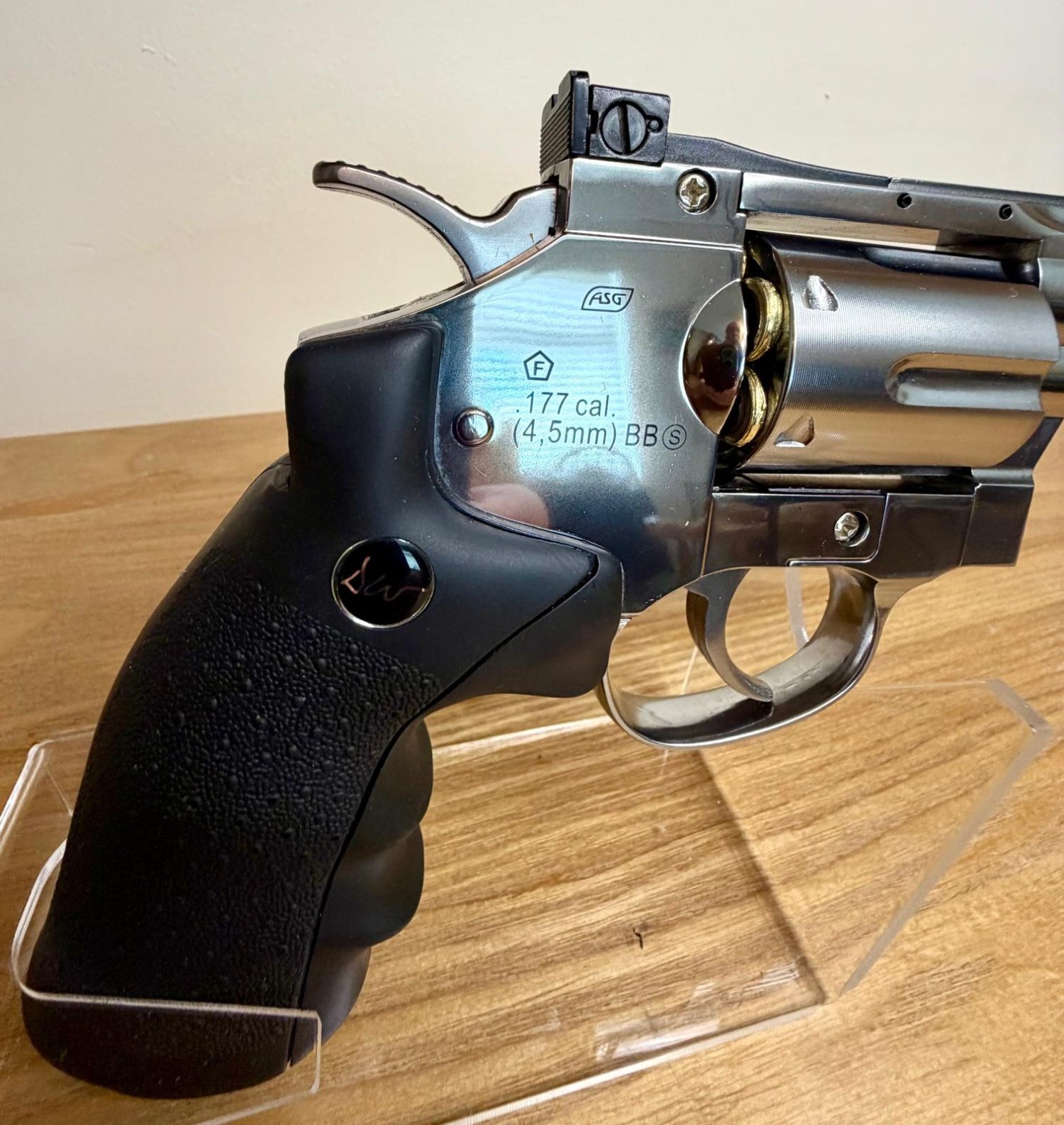 Dan Wesson Snubnose .177 - {CATEGORY} in 